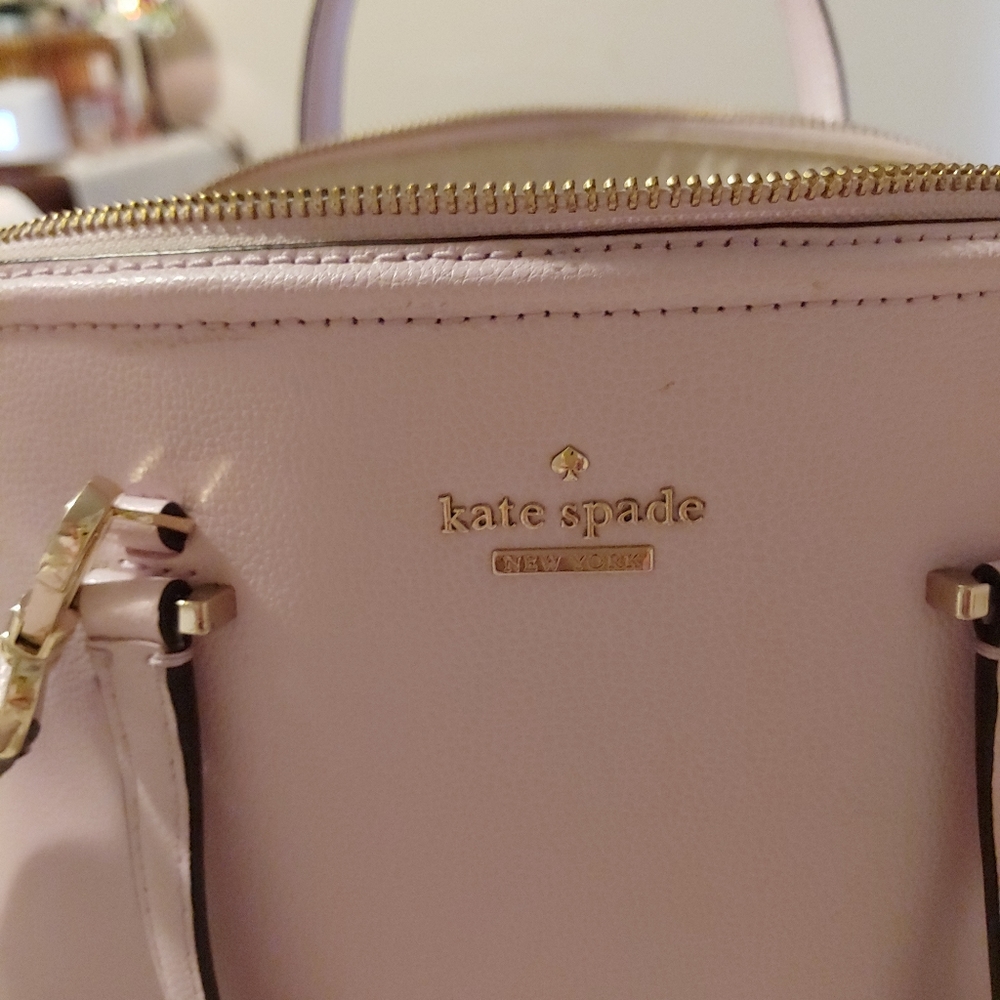 Beautiful KATE SPADE handbag and wallet